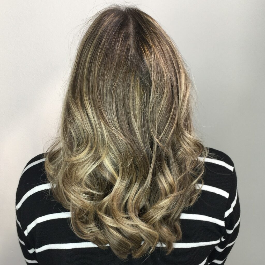 Coloração e mechas – Estela Maris, Cerquilho - SP – foto 11