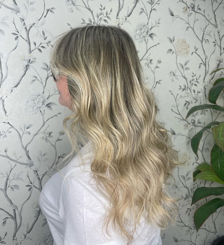 Coloração e mechas – Estela Maris, Cerquilho - SP – foto 12
